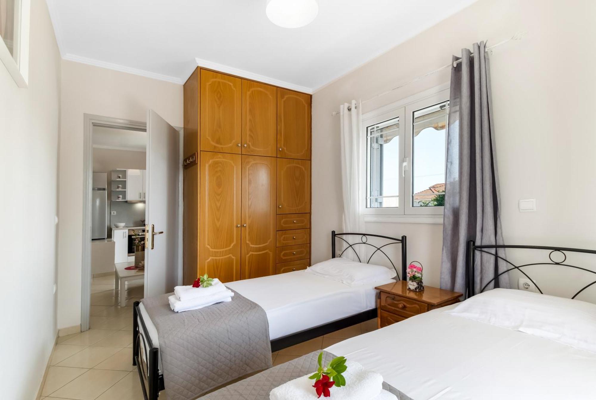 Paraskevi Appartement *