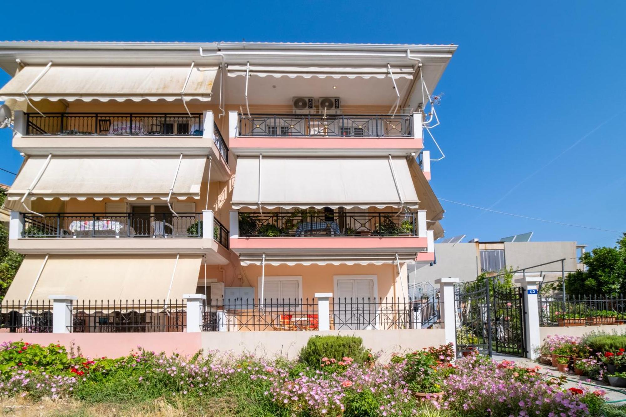 Paraskevi Lefkada City