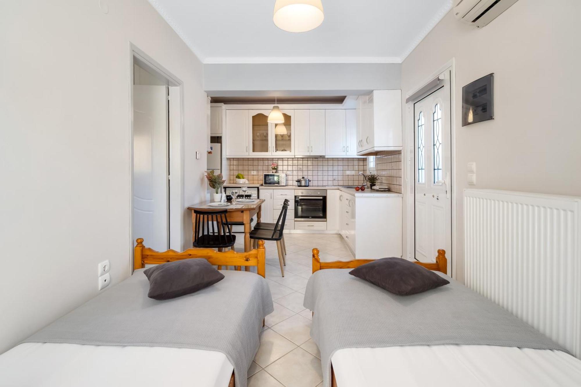 Apartment Paraskevi Lefkada City